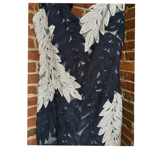 NWOT BHLDN JS Collections Soutache Leaf Embroidered Gown In Navy and Grey Size 4 - Picture 8 of 15